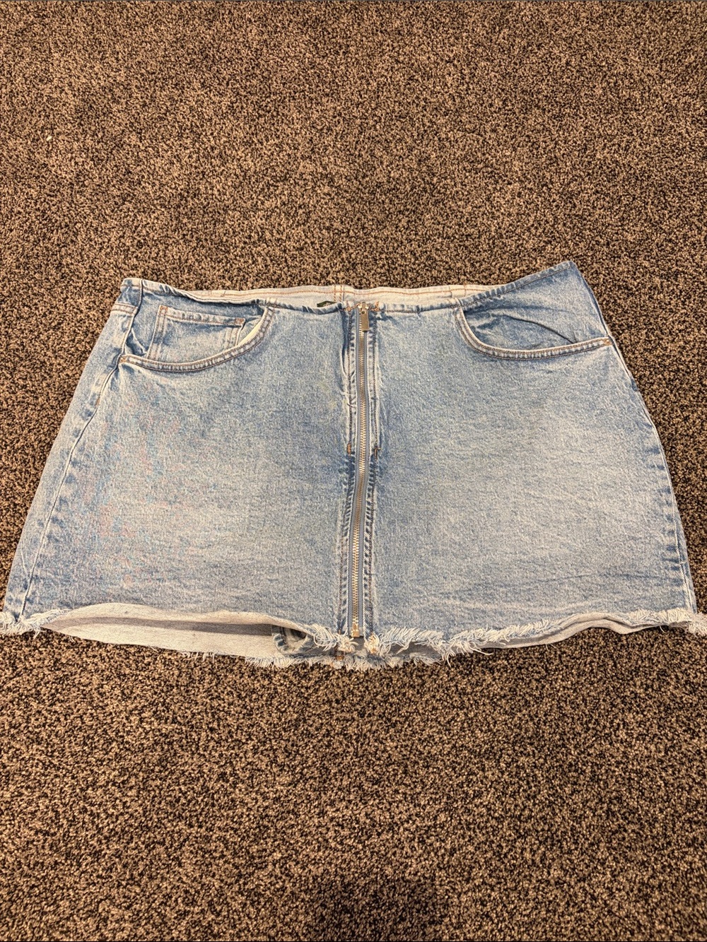 Light Wash Denim Mini Skirt with Front Zipper